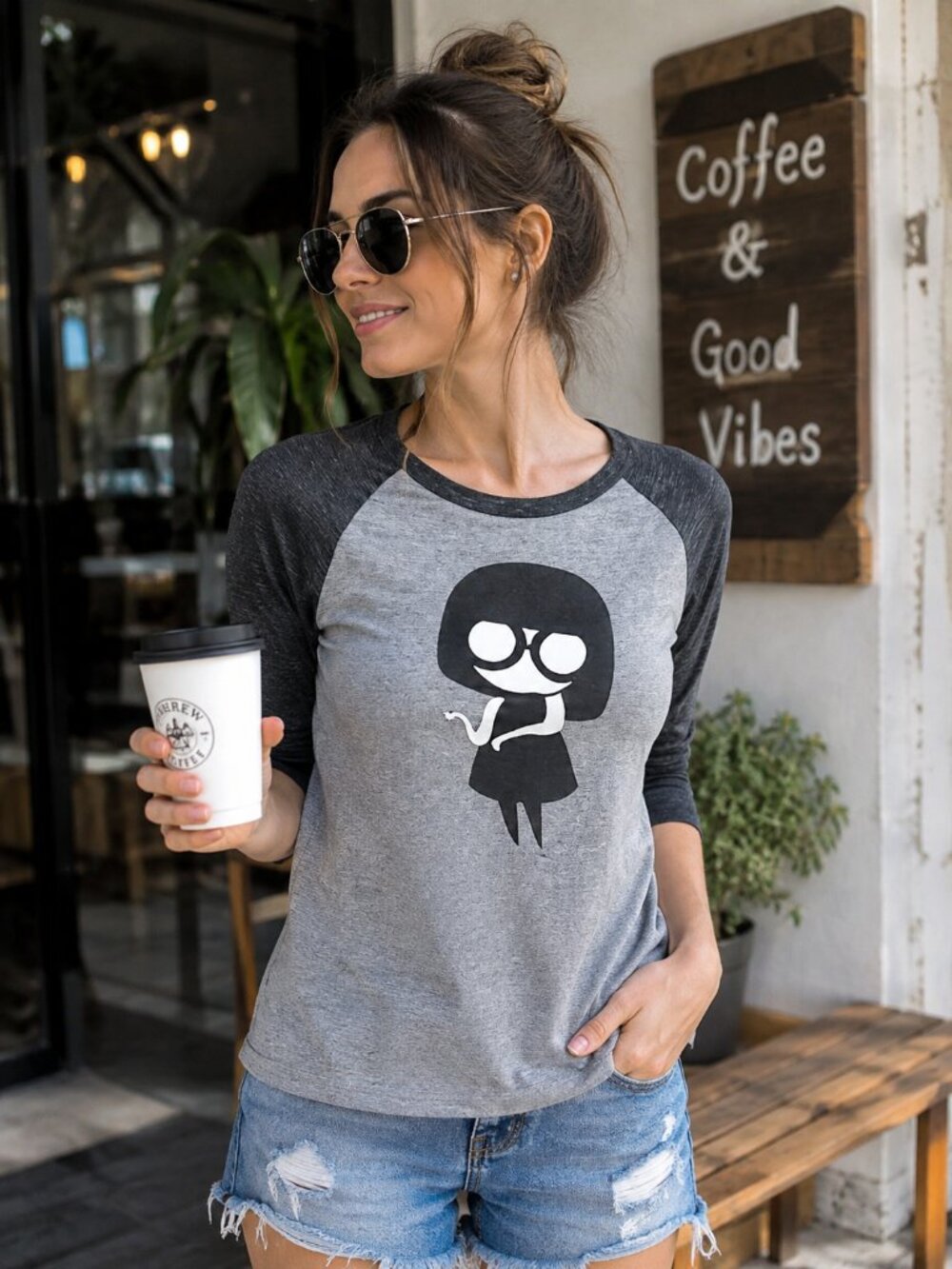 Disney Parks Edna Mode No Capes Raglan Tee XS